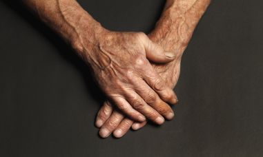 Image: From Pain to Joint Health: Can Chinese Medicine Tame Arthritis?